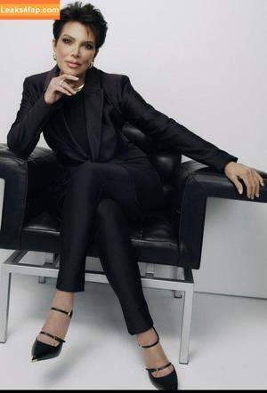 Kris Jenner photo #0008