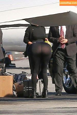 Kris Jenner photo #0023