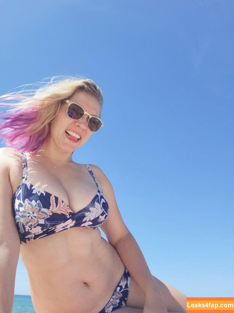 krissi.q / krissssi.xo leaked photo photo #0014