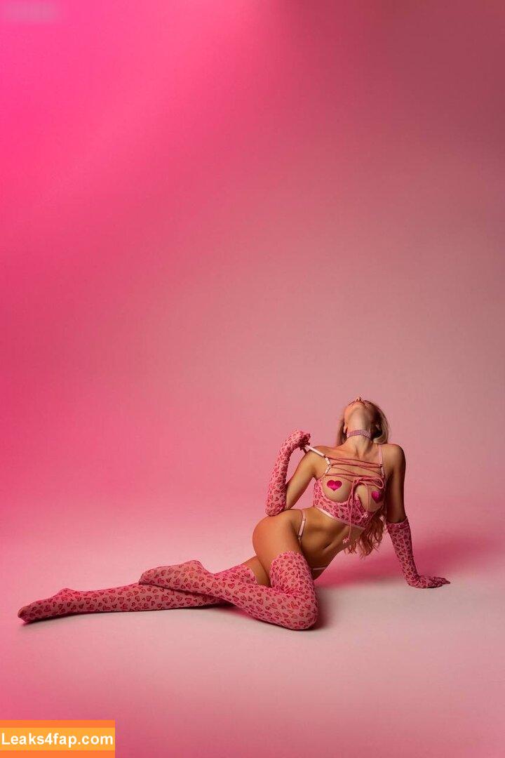 Krissone / Kriss1one / kriss1onee leaked photo photo #0535