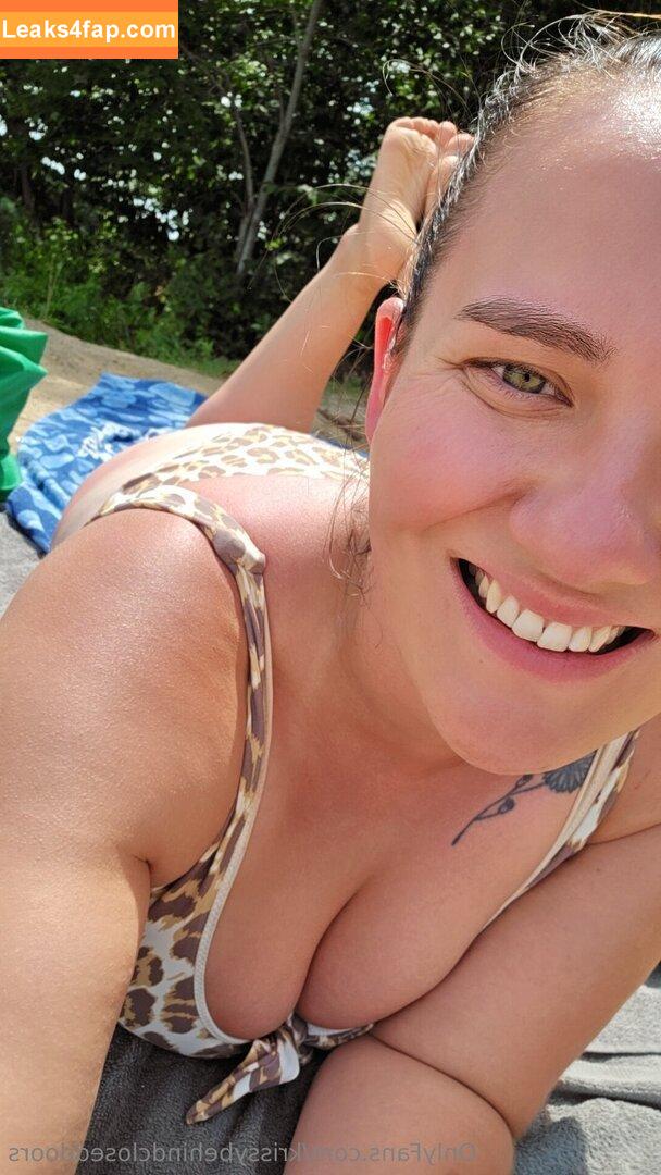 krissybehindcloseddoors /  leaked photo photo #0010