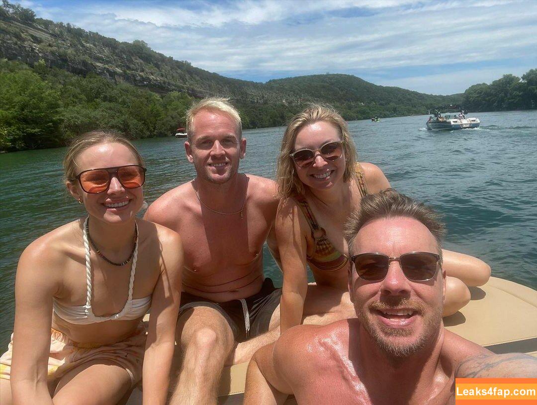 Kristen Bell / WWYTWrestling / justkristen / kristenanniebell слитое фото фото #0035