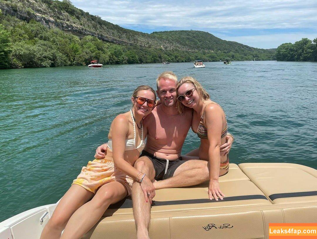 Kristen Bell / WWYTWrestling / justkristen / kristenanniebell слитое фото фото #0036