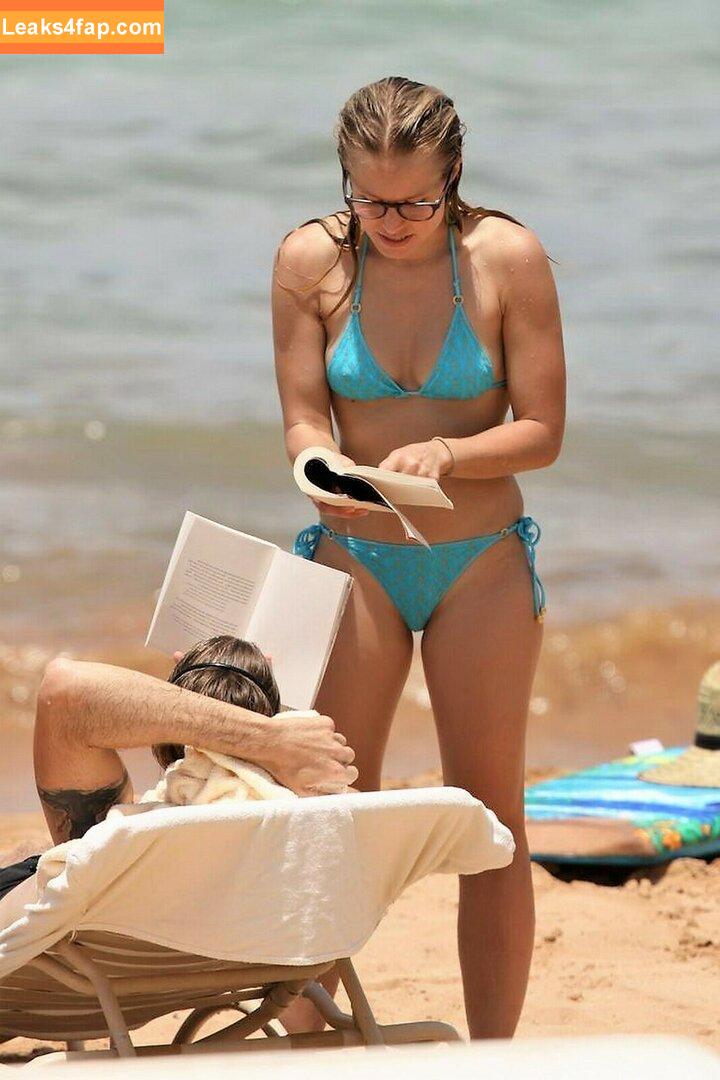 Kristen Bell / WWYTWrestling / justkristen / kristenanniebell слитое фото фото #0040