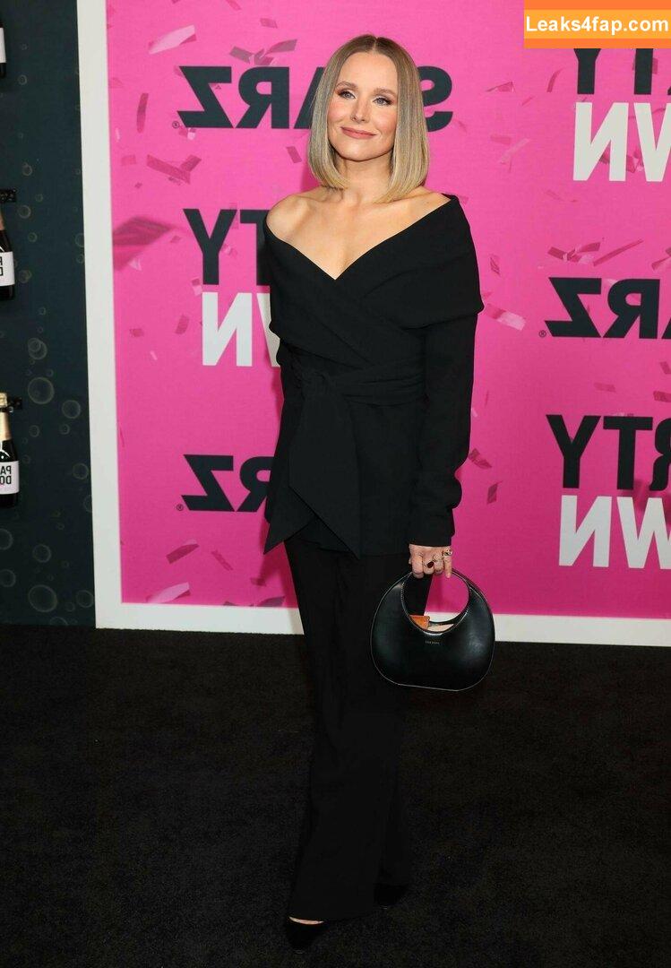 Kristen Bell / WWYTWrestling / justkristen / kristenanniebell слитое фото фото #0099