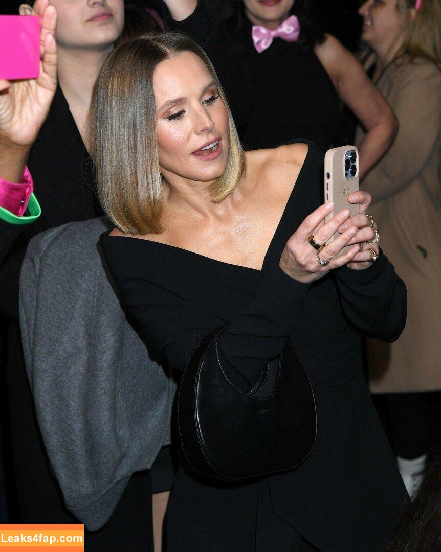 Kristen Bell / WWYTWrestling / justkristen / kristenanniebell слитое фото фото #0100