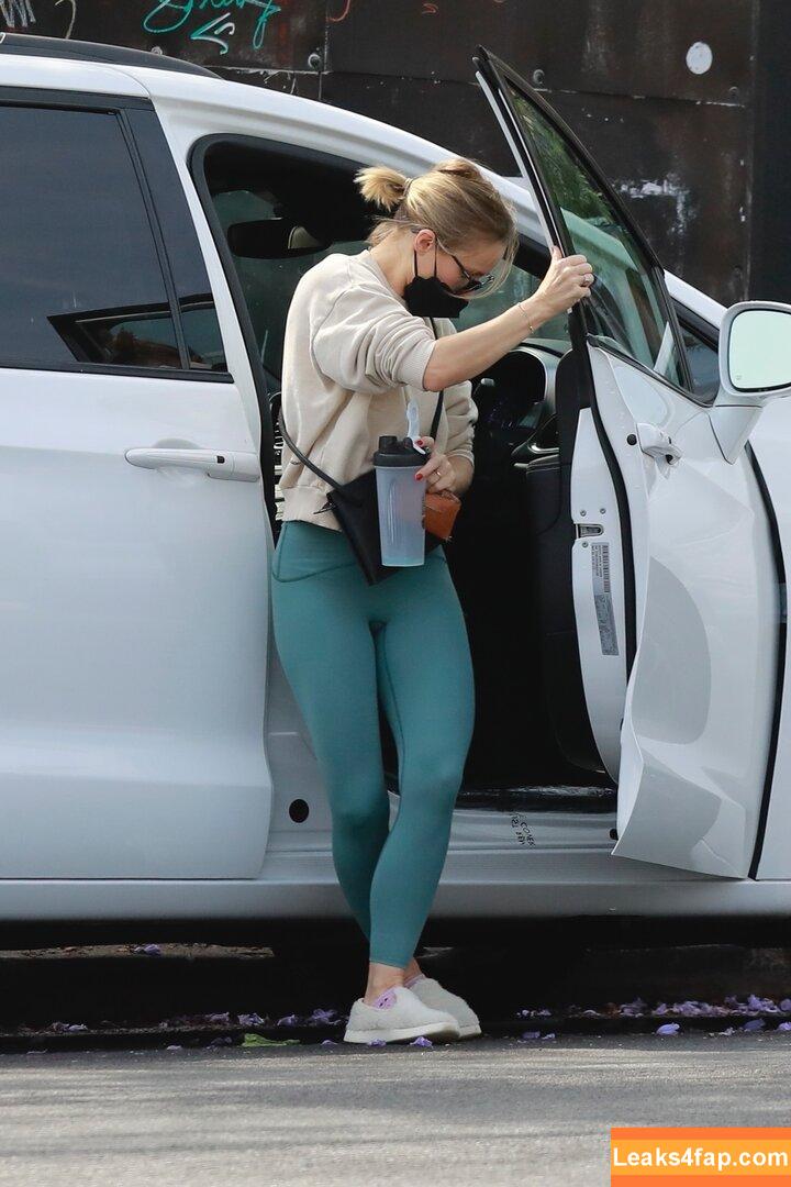 Kristen Bell / WWYTWrestling / justkristen / kristenanniebell слитое фото фото #0164