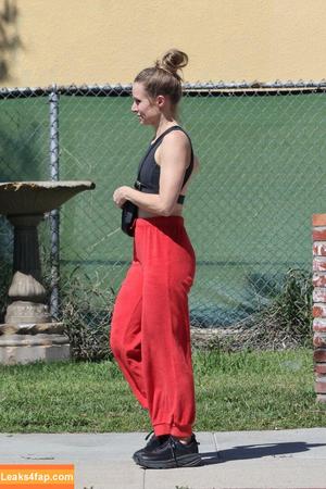 Kristen Bell photo #0380