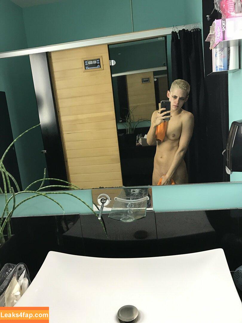 Kristen Stewart / kristenstewart / kristenstewartsu leaked photo photo #0717