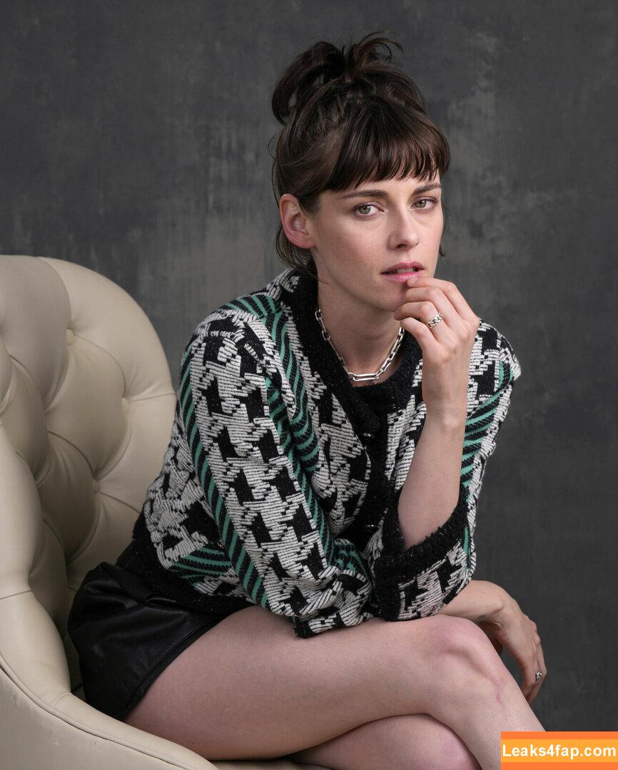 Kristen Stewart / kristenstewart / kristenstewartsu слитое фото фото #0906