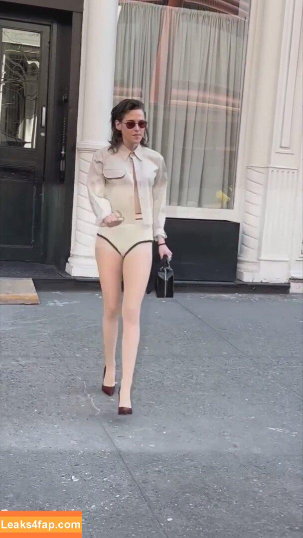 Kristen Stewart / kristenstewart / kristenstewartsu leaked photo photo #0953