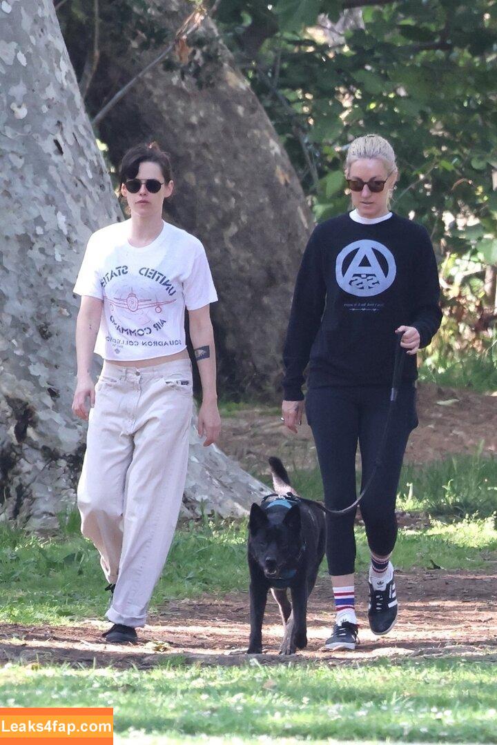 Kristen Stewart / kristenstewart / kristenstewartsu leaked photo photo #1100