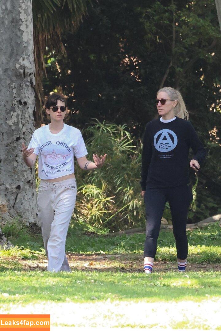 Kristen Stewart / kristenstewart / kristenstewartsu leaked photo photo #1102