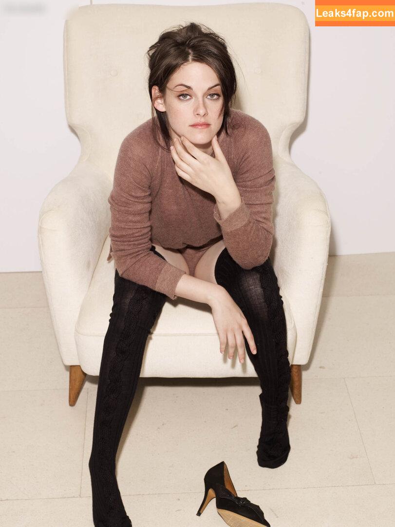 Kristen Stewart / kristenstewart / kristenstewartsu leaked photo photo #1175