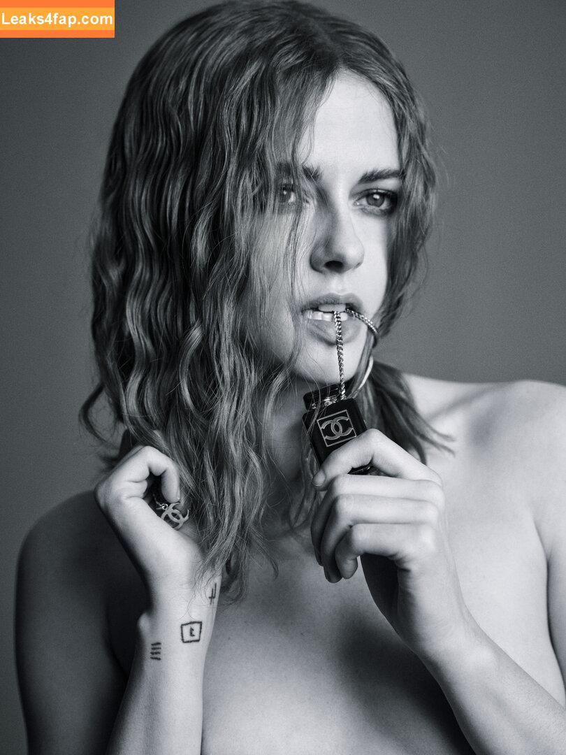 Kristen Stewart / kristenstewart / kristenstewartsu leaked photo photo #1178