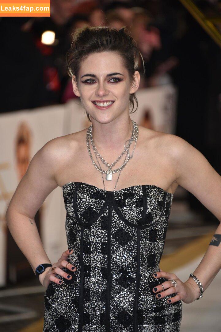 Kristen Stewart / kristenstewart / kristenstewartsu leaked photo photo #1185