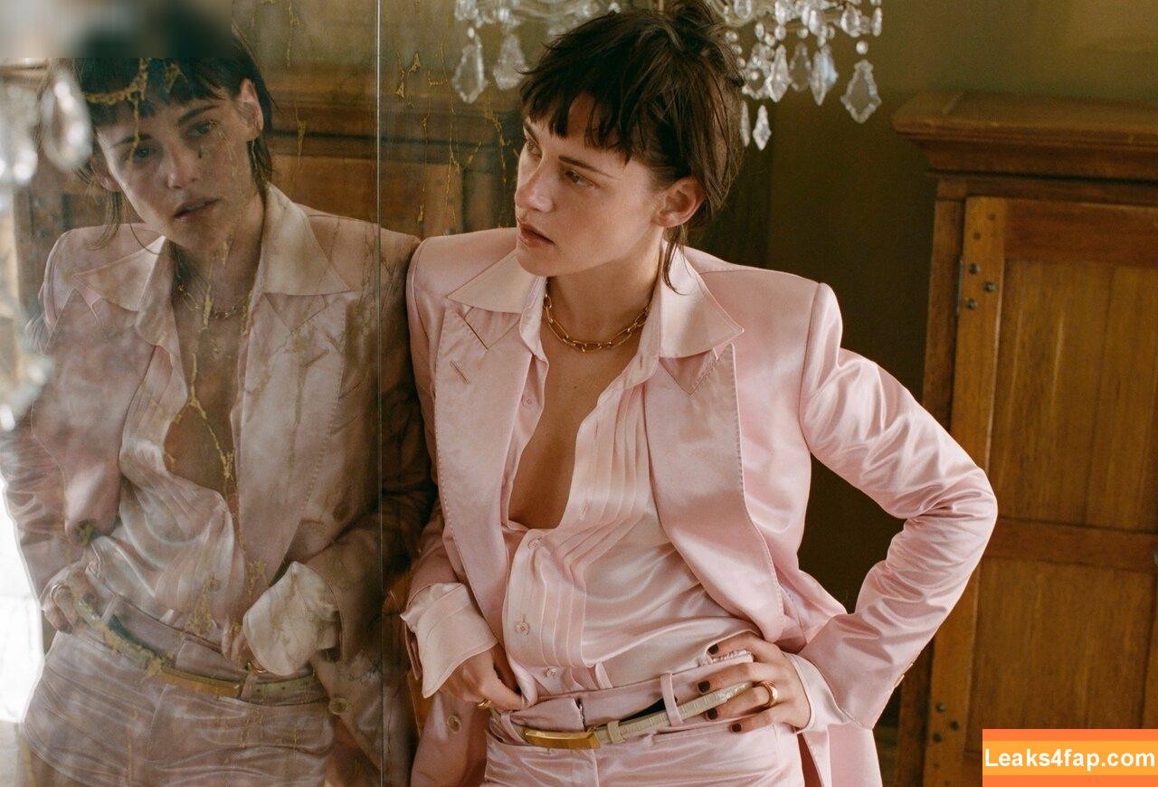 Kristen Stewart / kristenstewart / kristenstewartsu leaked photo photo #1377