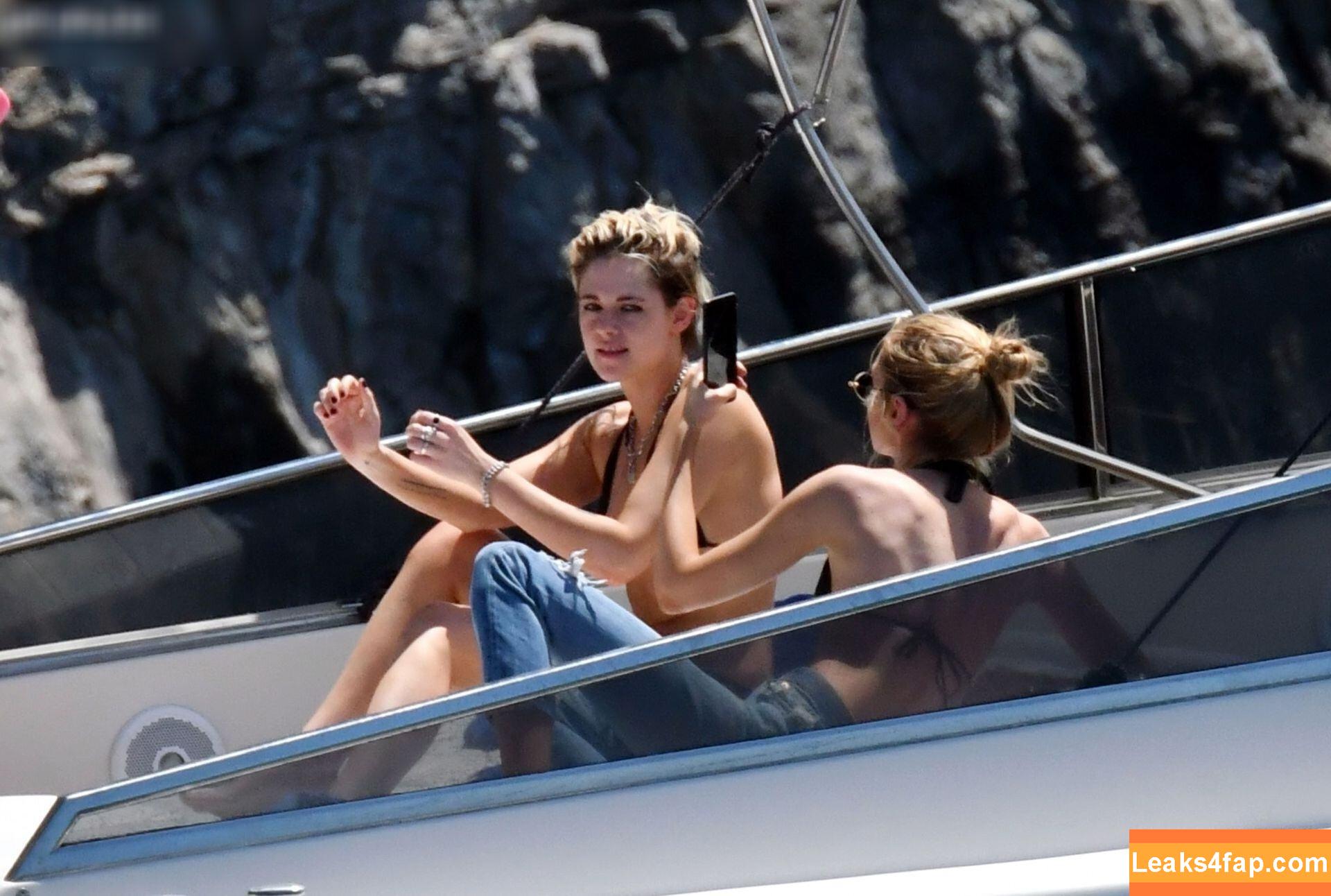 Kristen Stewart / kristenstewart / kristenstewartsu leaked photo photo #1532