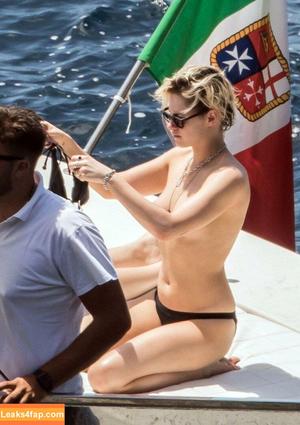 Kristen Stewart photo #1029