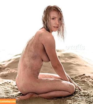 kristenbell photo #0011