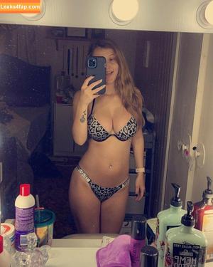 kristennnhaness photo #0060