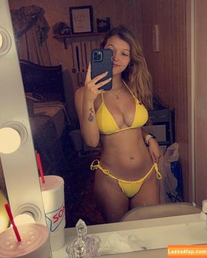 kristennnhaness photo #0125