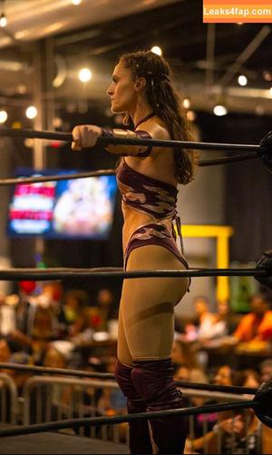 Kristin Blaze photo #0018