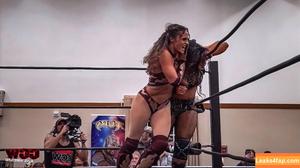 Kristin Blaze photo #0027