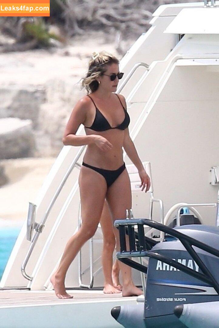 Kristin Cavallari / kristincavallari leaked photo photo #0131