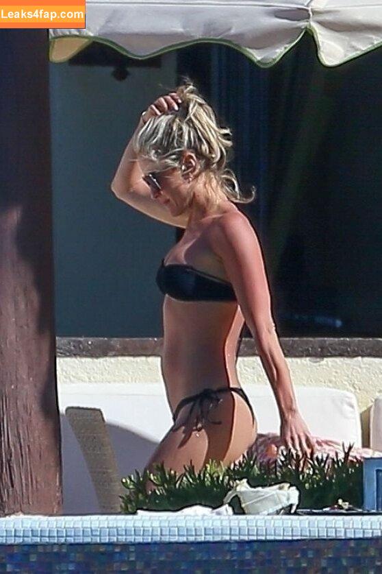 Kristin Cavallari / kristincavallari leaked photo photo #0160