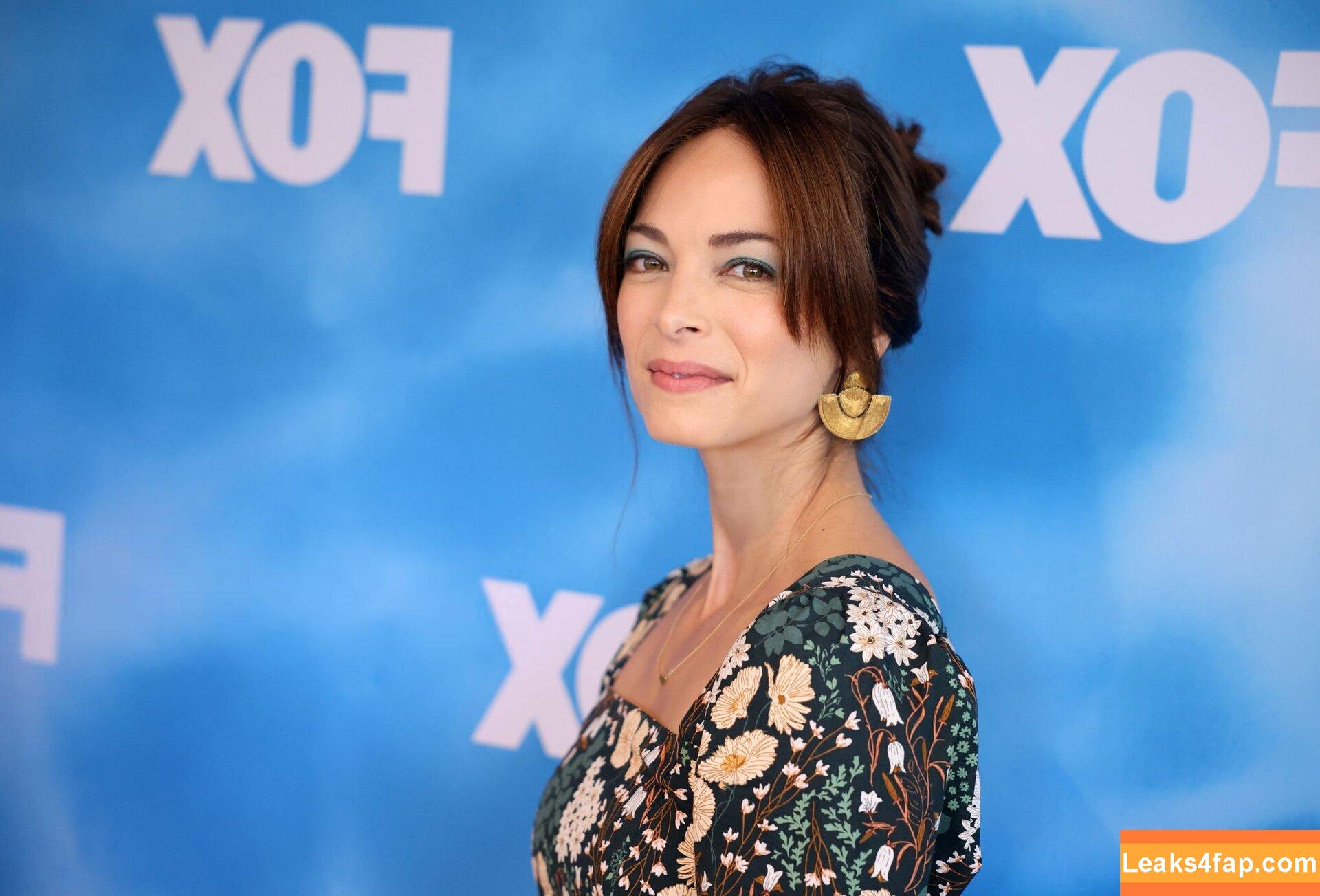 Kristin Kreuk / mskristinlkreuk слитое фото фото #0068