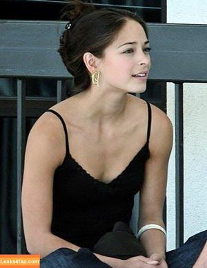 Kristin Kreuk photo #0059