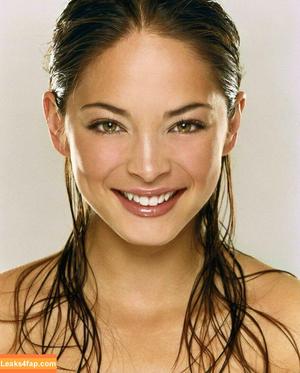 Kristin Kreuk photo #0061