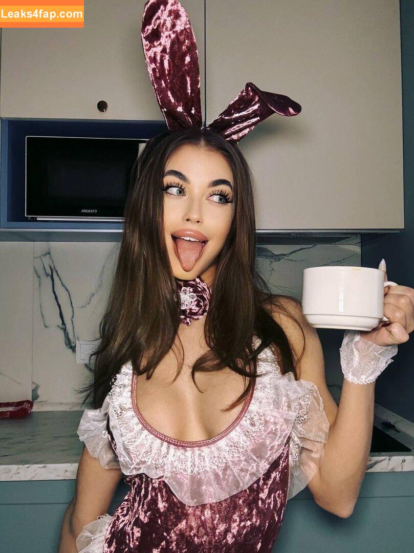 Kristina Kachanovskaya /  leaked photo photo #0083