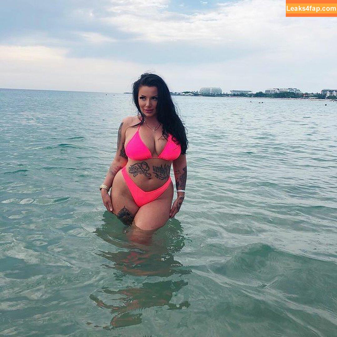 Kristina Karieva / alicia_kristina / kristinkarieva leaked photo photo #0005