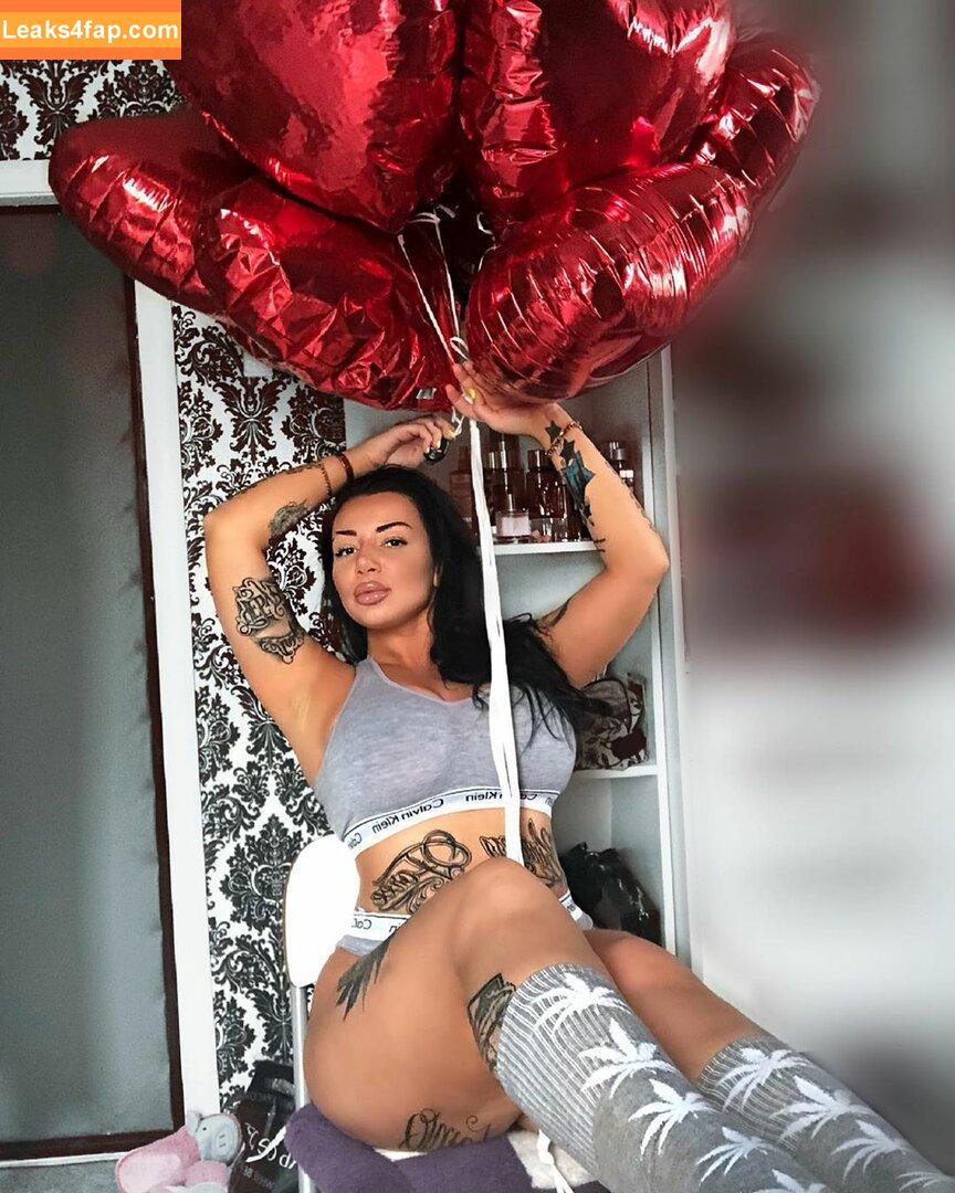 Kristina Karieva / alicia_kristina / kristinkarieva leaked photo photo #0160