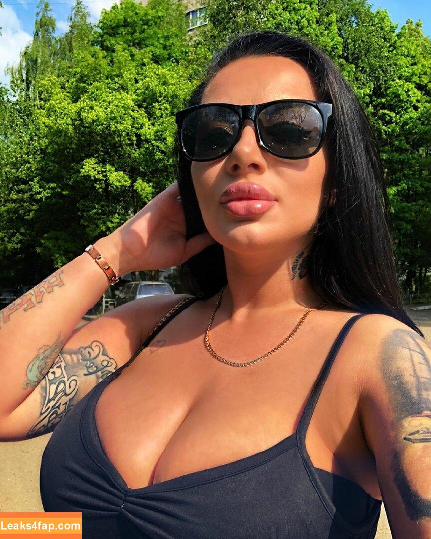 Kristina Karieva / alicia_kristina / kristinkarieva leaked photo photo #0164