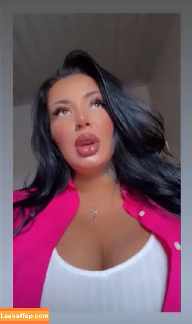 Kristina Karieva / alicia_kristina / kristinkarieva leaked photo photo #0312