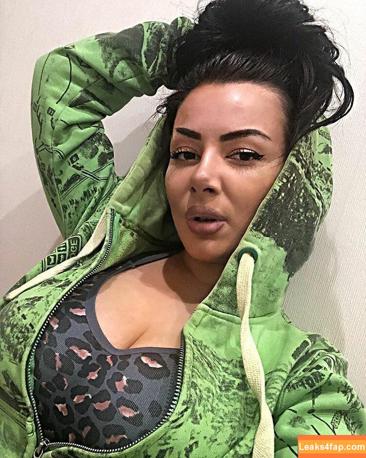 Kristina Karieva / alicia_kristina / kristinkarieva leaked photo photo #0324