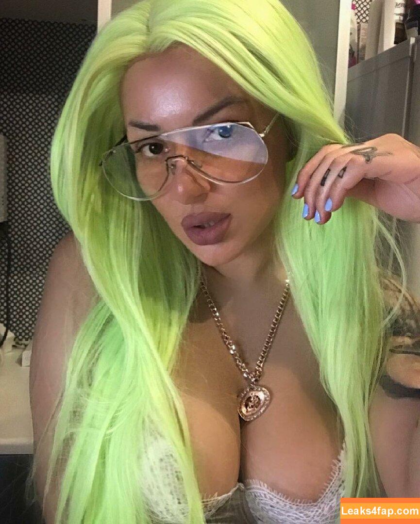 Kristina Karieva / alicia_kristina / kristinkarieva leaked photo photo #0328