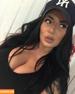 Kristina Karieva photo #0025