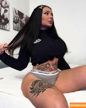 Kristina Karieva photo #0158