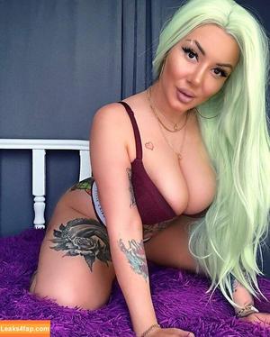 Kristina Karieva photo #0325