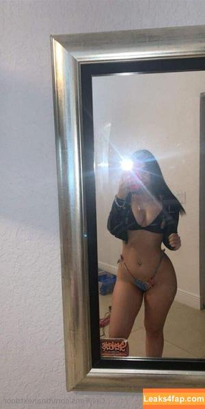 Kristina Rojas фото #0020