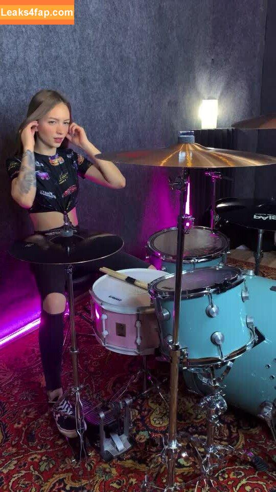 Kristina Rybalchenko / Kriss Drummer / kriss_drummer / user leaked photo photo #0097