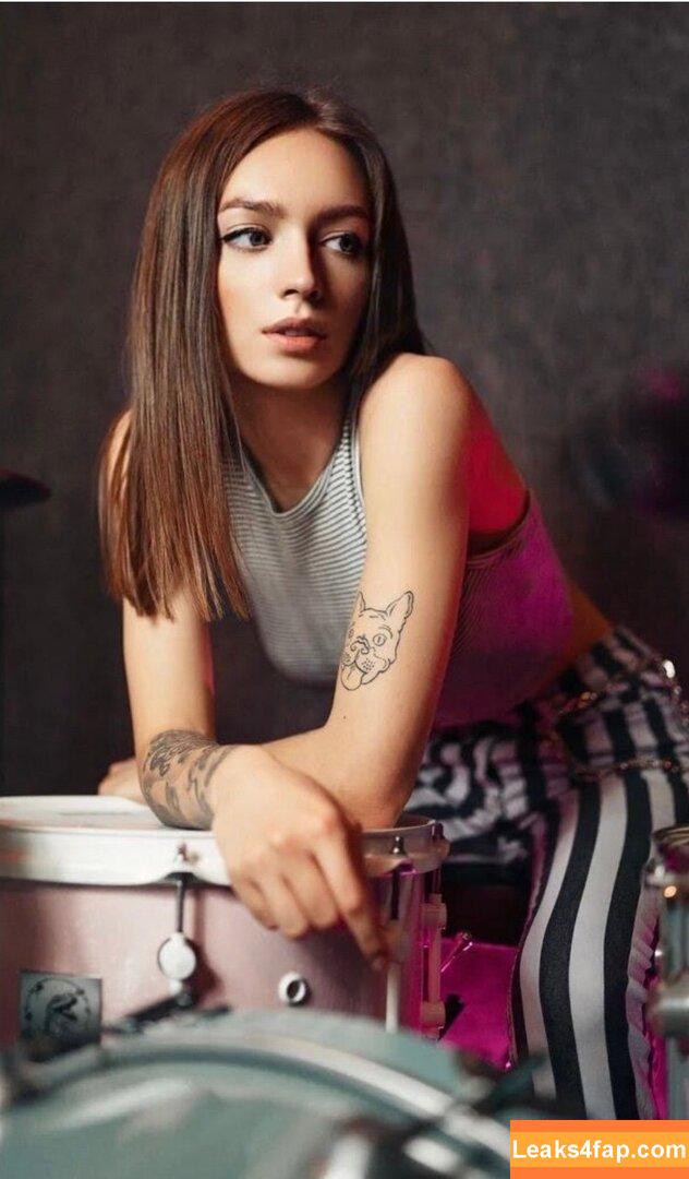 Kristina Rybalchenko / Kriss Drummer / kriss_drummer / user leaked photo photo #0154