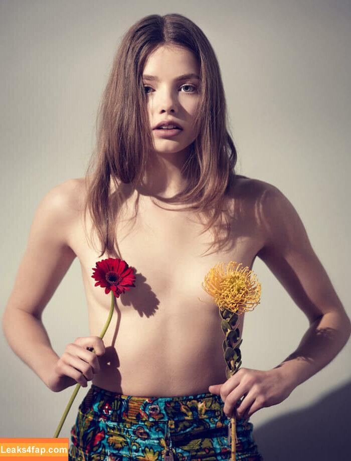 Kristine Froseth / kristine_froseth leaked photo photo #0021