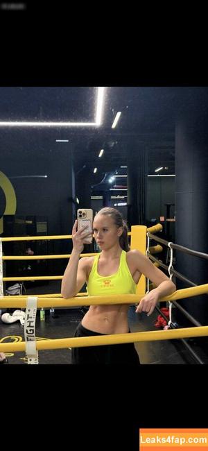 Kristyna Shmidt photo #0054
