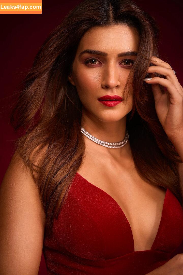 Kriti Sanon / kritisanon leaked photo photo #0189