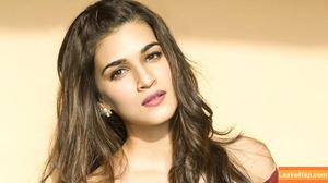 Kriti Sanon фото #0217
